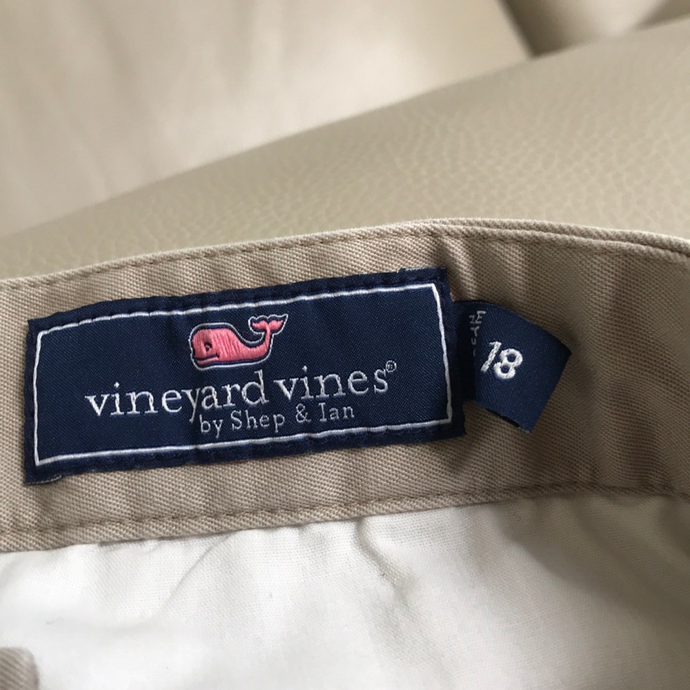 Vineyard vines  chino